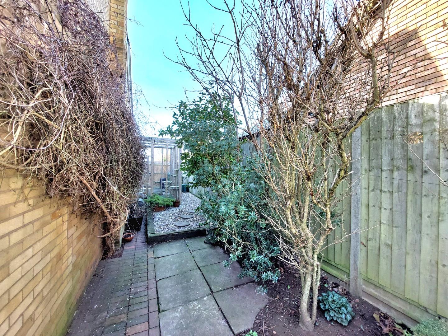 Earls Barton Road, Mears Ashby O'Riordan Bond